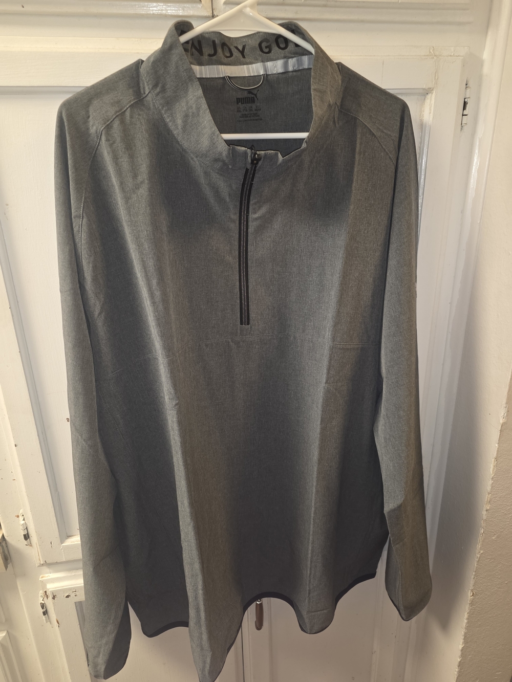 Puma Men’s Gray Lightweight Quarter-Zip Pullover